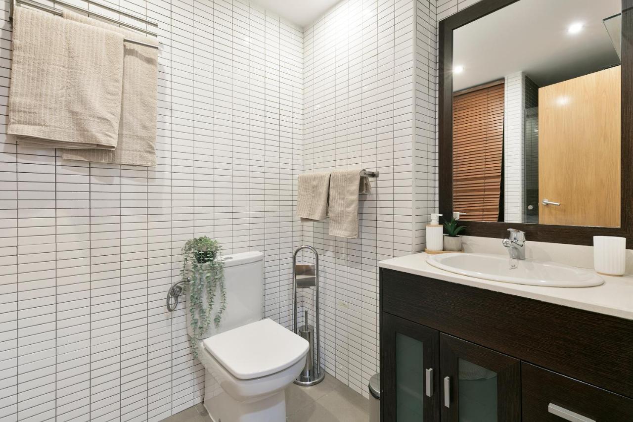 Apartament Click&Flat Sugranyes Barcelona Zewnętrze zdjęcie